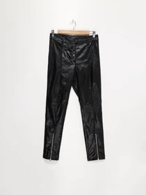 Брюки H&M модель 0570886_чорний Фото