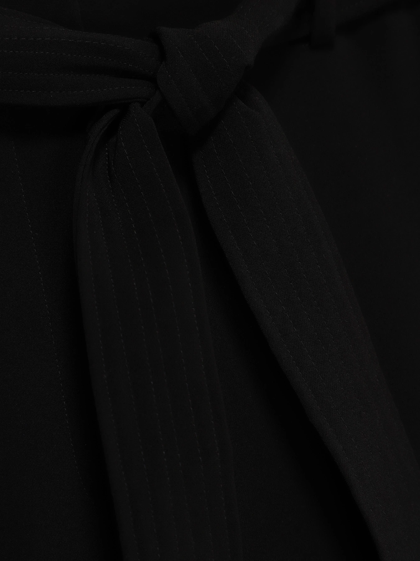 Брюки H&M модель 0587753_чорний Брюки H&M модель 0587753_чорний Фото