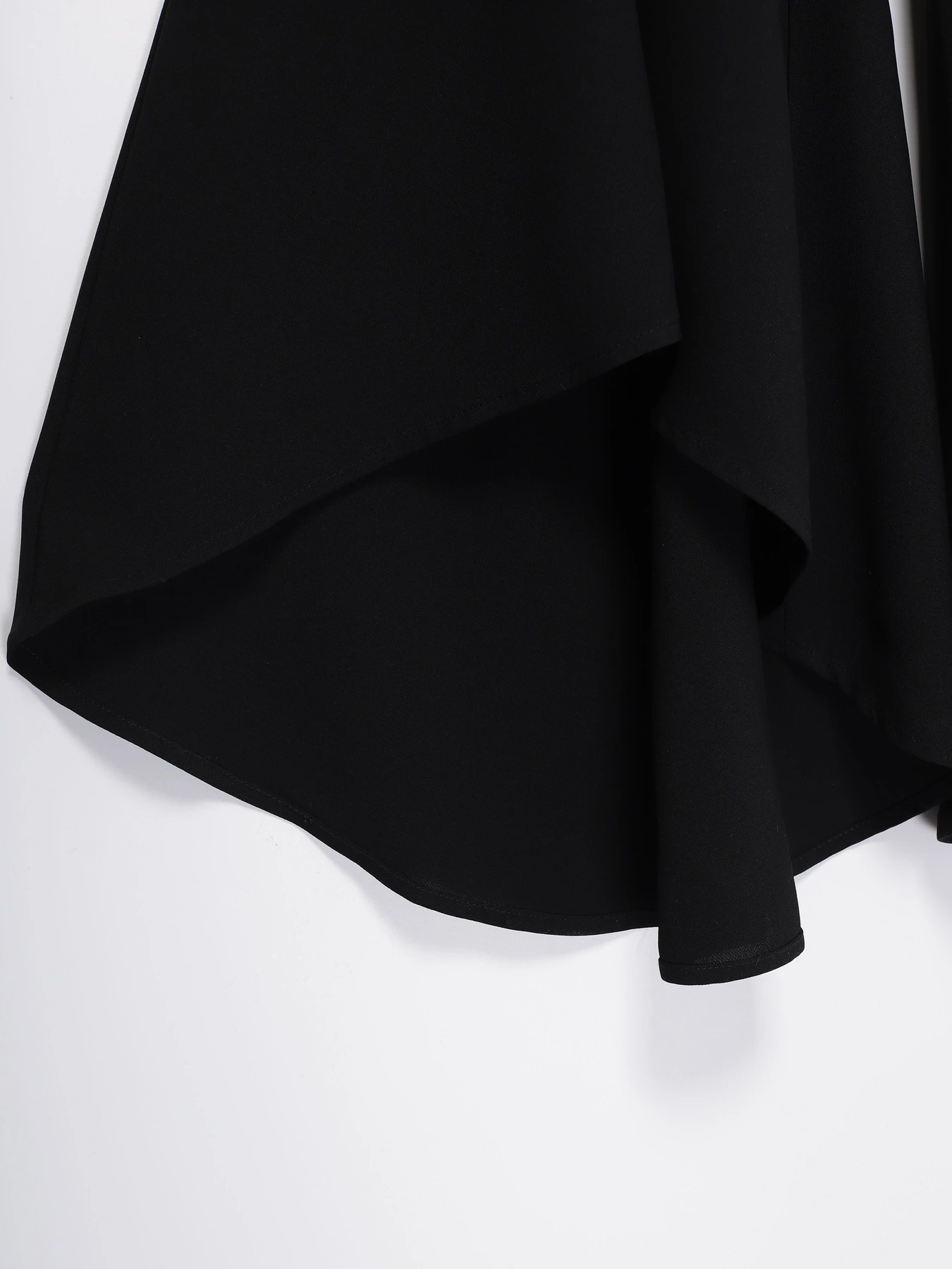 Брюки H&M модель 0600754_чорний Брюки H&M модель 0600754_чорний Фото