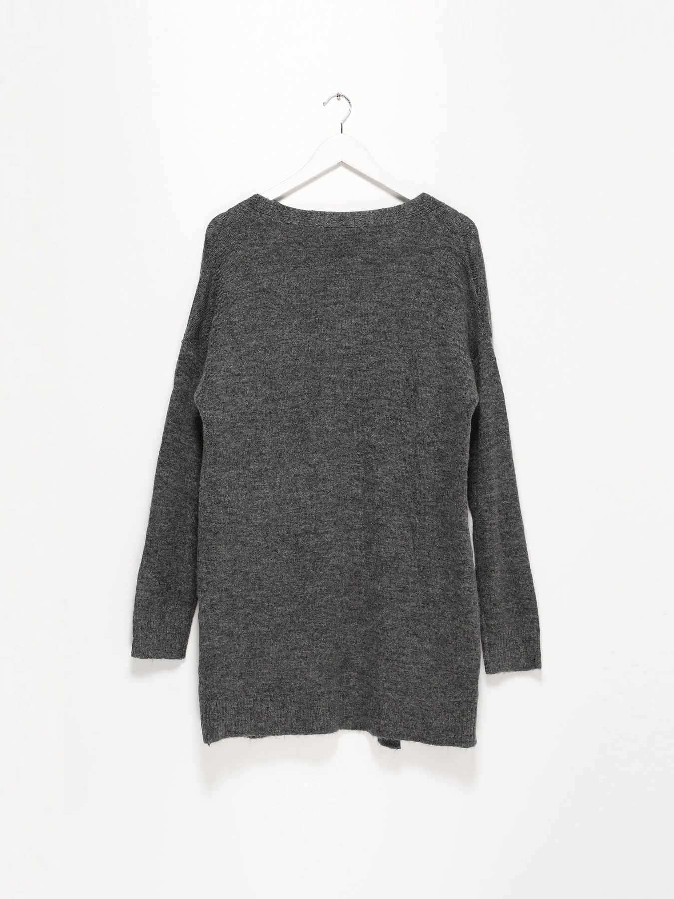 Светри та кардигани H&M модель 0685044_сірий Фото