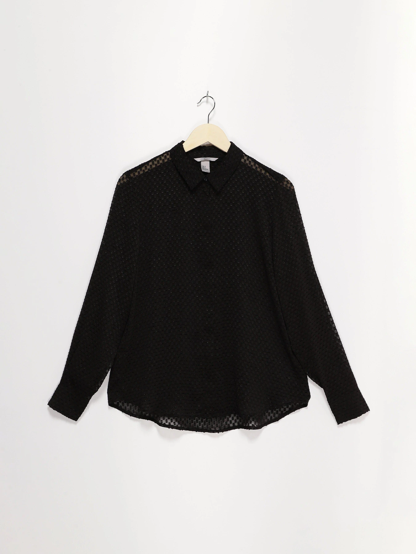 Рубашки H&M модель 0610730_чорний Рубашки H&M модель 0610730_чорний Фото