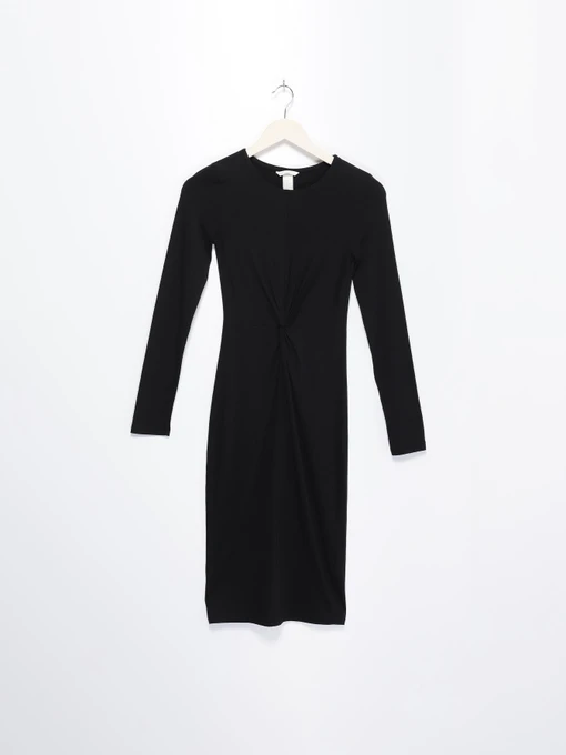 Платья H&M модель 0616222_чорний Фото