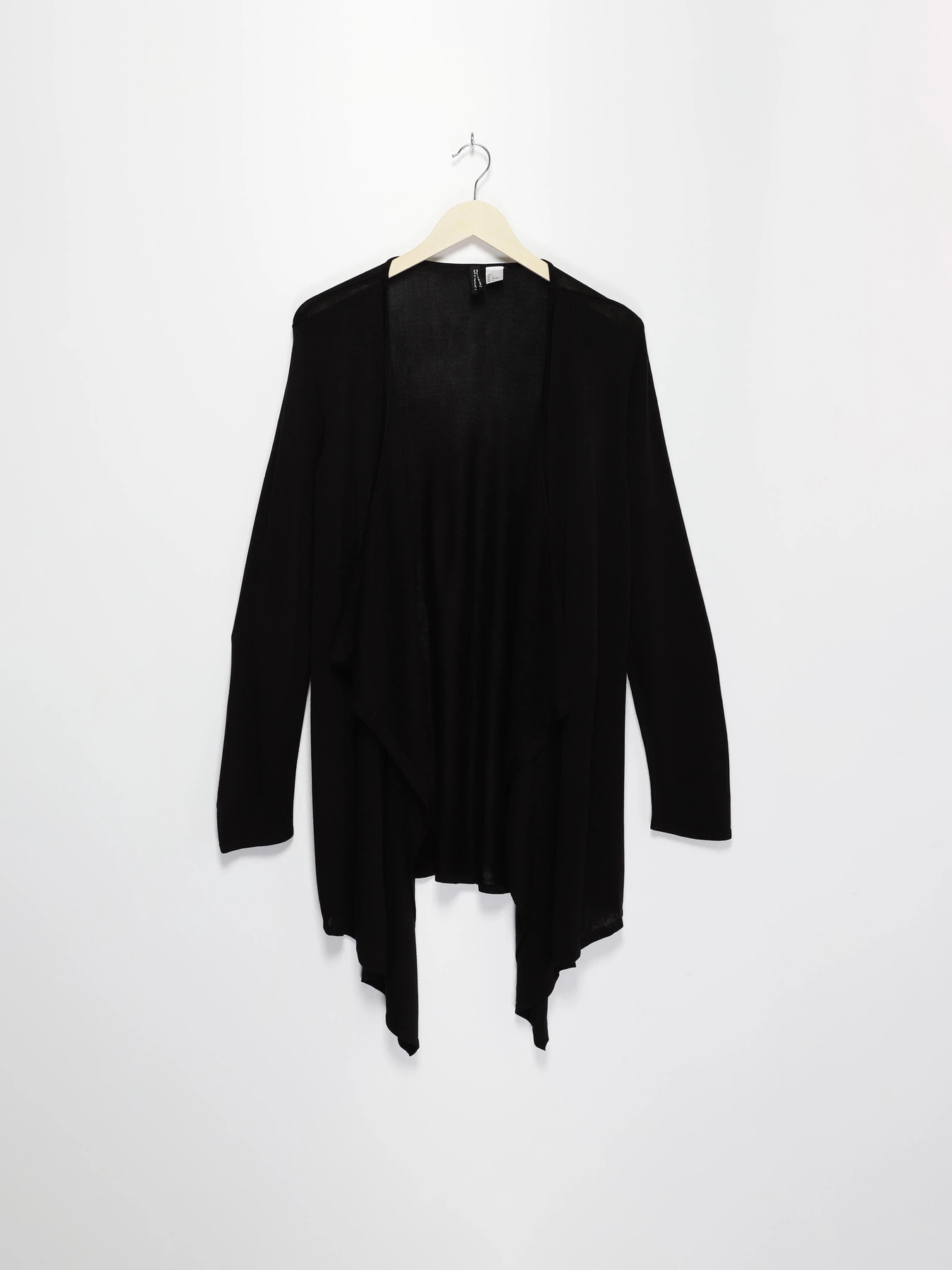 Светри та кардигани H&M модель 0620369_чорний Светри та кардигани H&M модель 0620369_чорний Фото