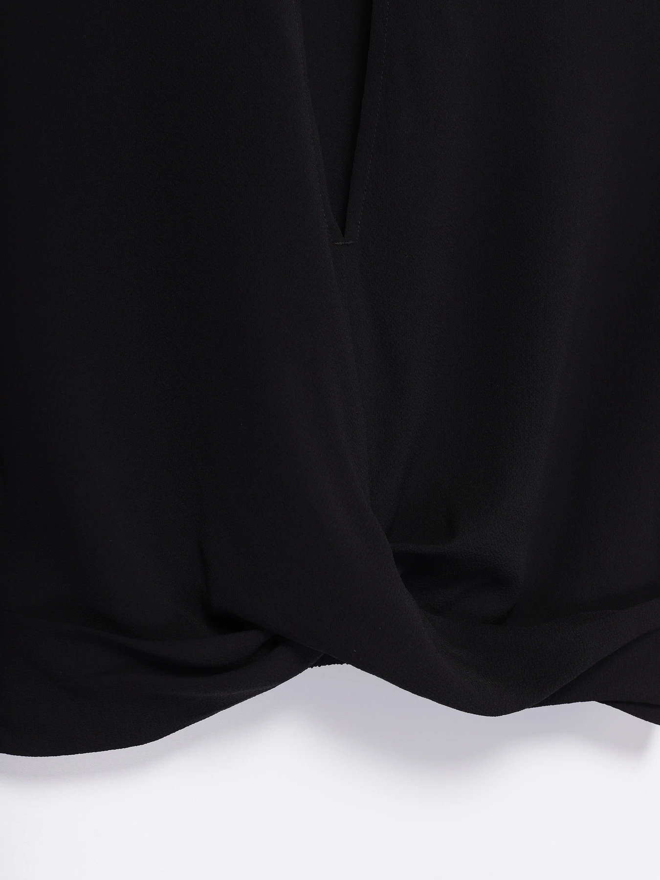 Рубашки H&M модель 0630696_чорний Рубашки H&M модель 0630696_чорний Фото