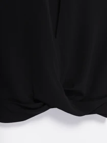 Рубашки H&M модель 0630696_чорний Фото