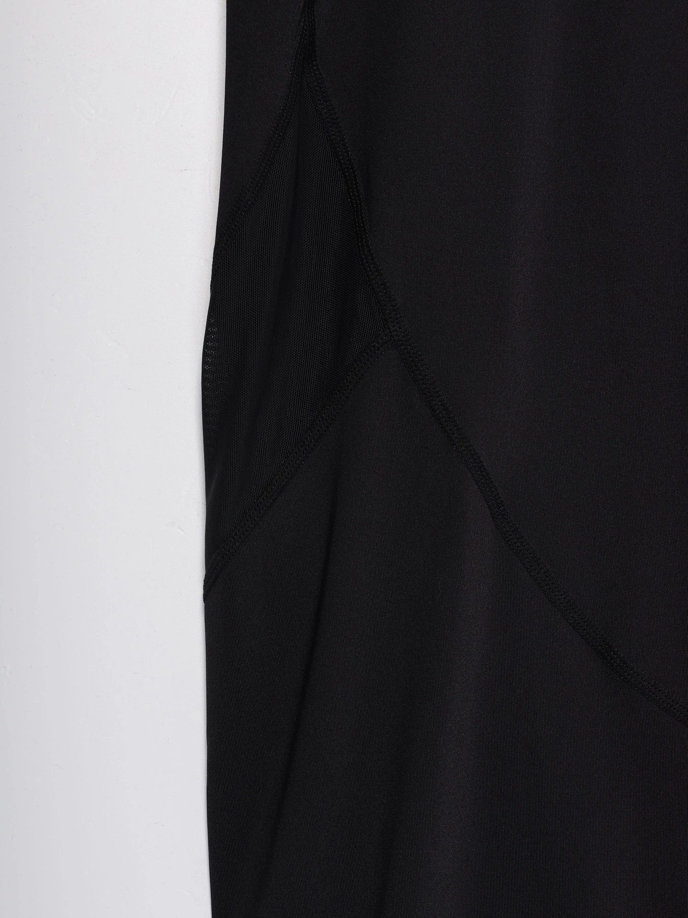 Брюки H&M модель 0640740_чорний Брюки H&M модель 0640740_чорний Фото
