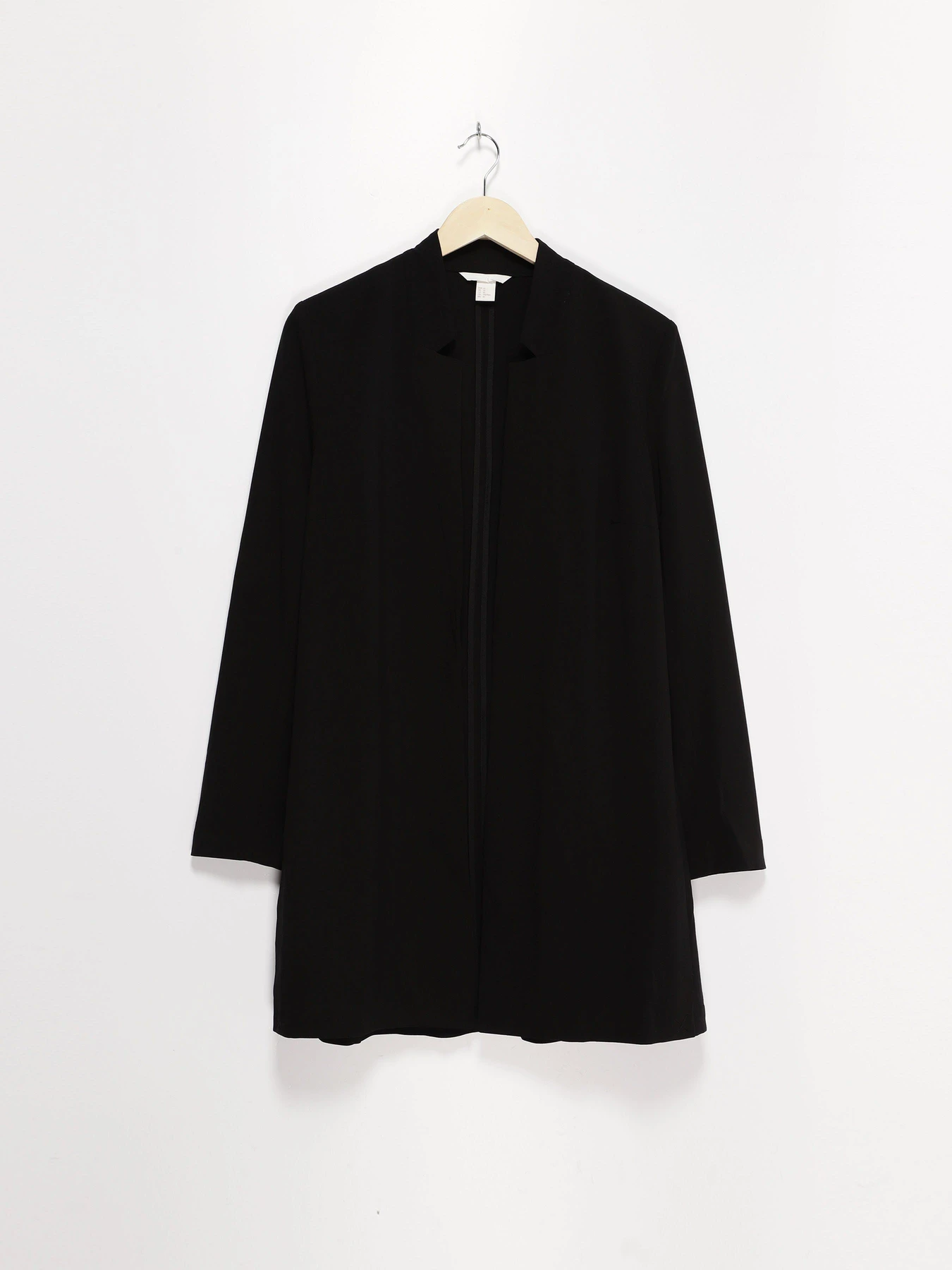 Свитры и кардиганы H&M модель 0641926_чорний Свитры и кардиганы H&M модель 0641926_чорний Фото