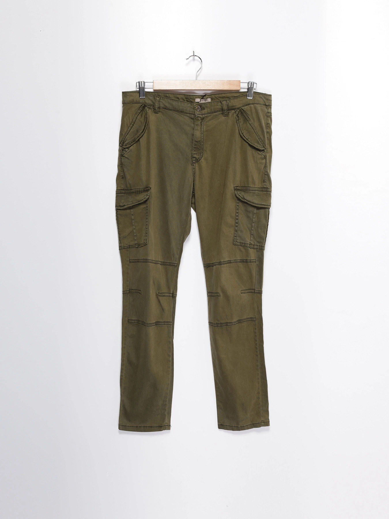Брюки H&M модель 0646286_зелений Фото