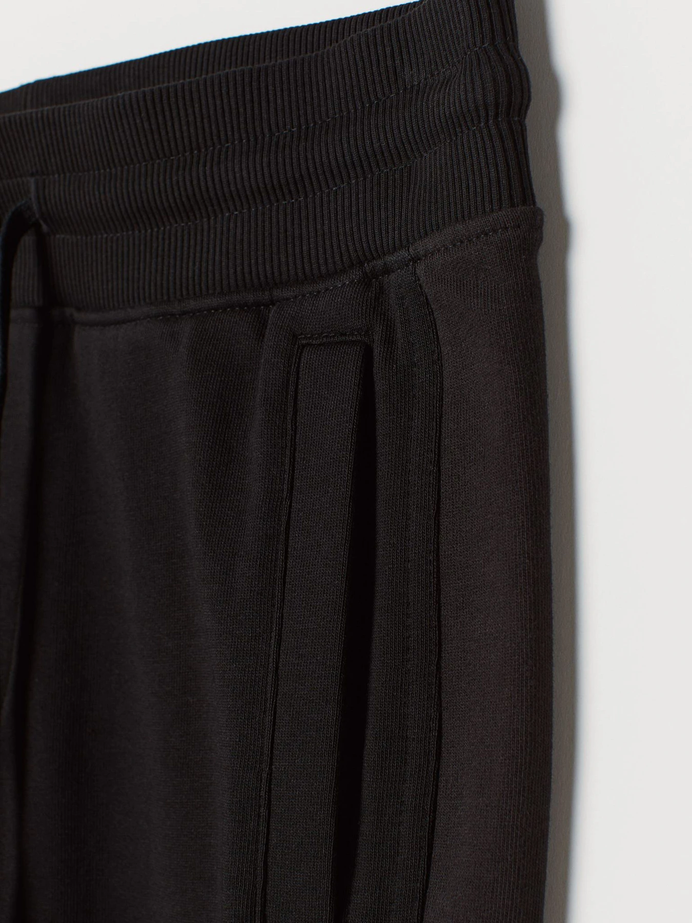 Штани H&M модель 0702760_чорний Штани H&M модель 0702760_чорний Фото