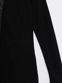 Платья H&M модель 0672594_чорний Фото
