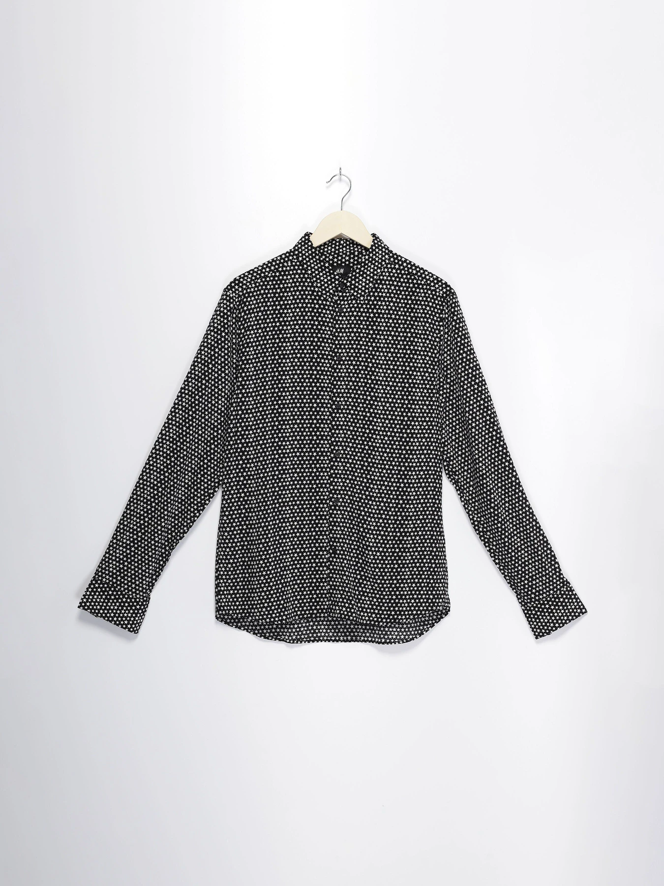 Рубашки H&M модель 0673426_чорний з білим Рубашки H&M модель 0673426_чорний з білим Фото