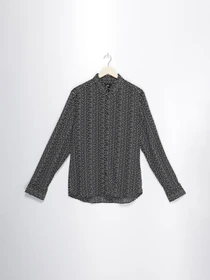 Рубашки H&M модель 0673426_чорний з білим Фото