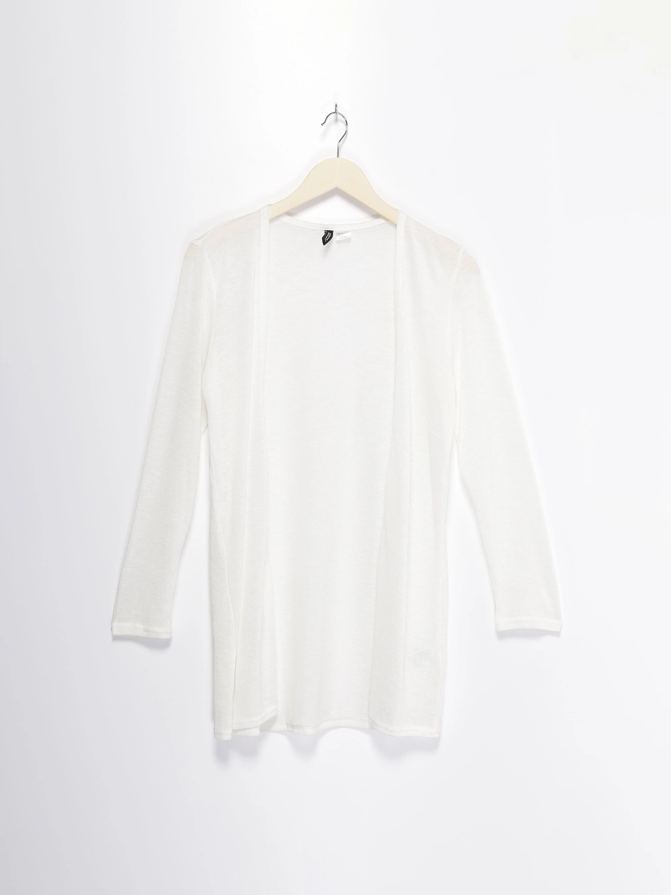 Свитры и кардиганы H&M модель 0679854_білий Свитры и кардиганы H&M модель 0679854_білий Фото