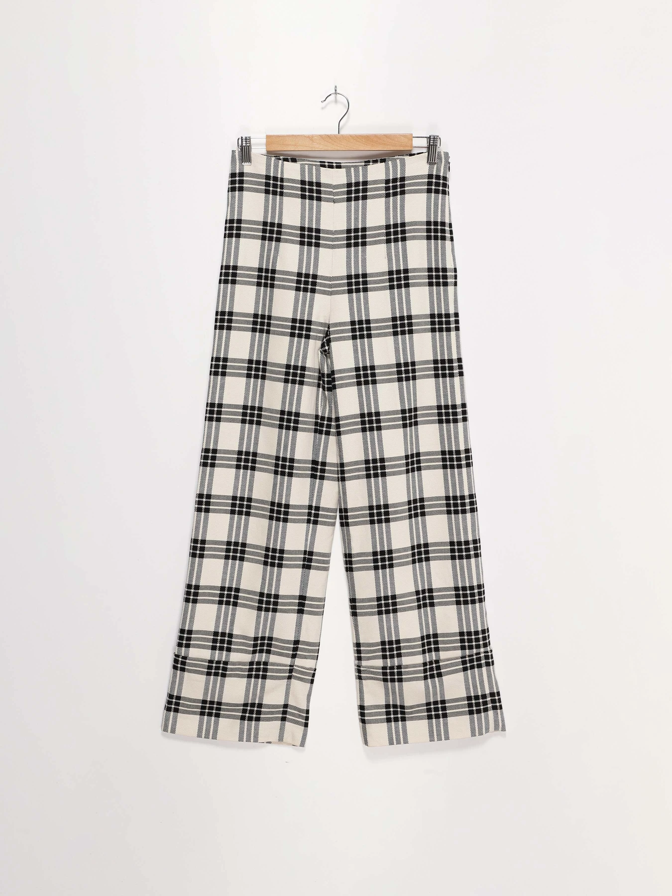 Брюки H&M модель 0725354_білий з чорним Брюки H&M модель 0725354_білий з чорним Фото