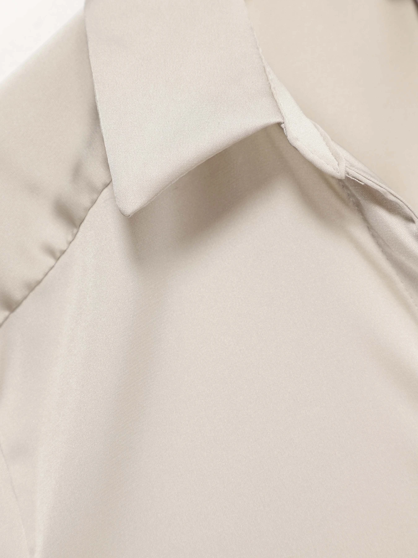 Рубашки H&M модель 0762846_с.бежевий Рубашки H&M модель 0762846_с.бежевий Фото