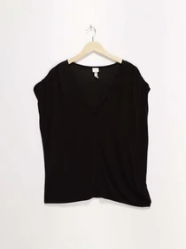 Футболки и поло H&M модель 0771682_чорний Фото
