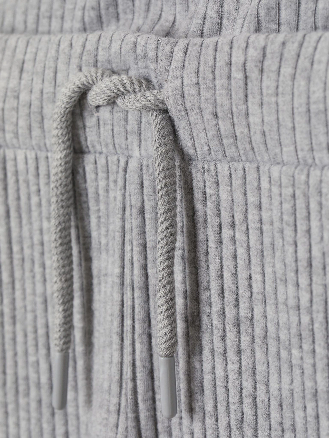 Брюки H&M модель 0762666_сірий Фото