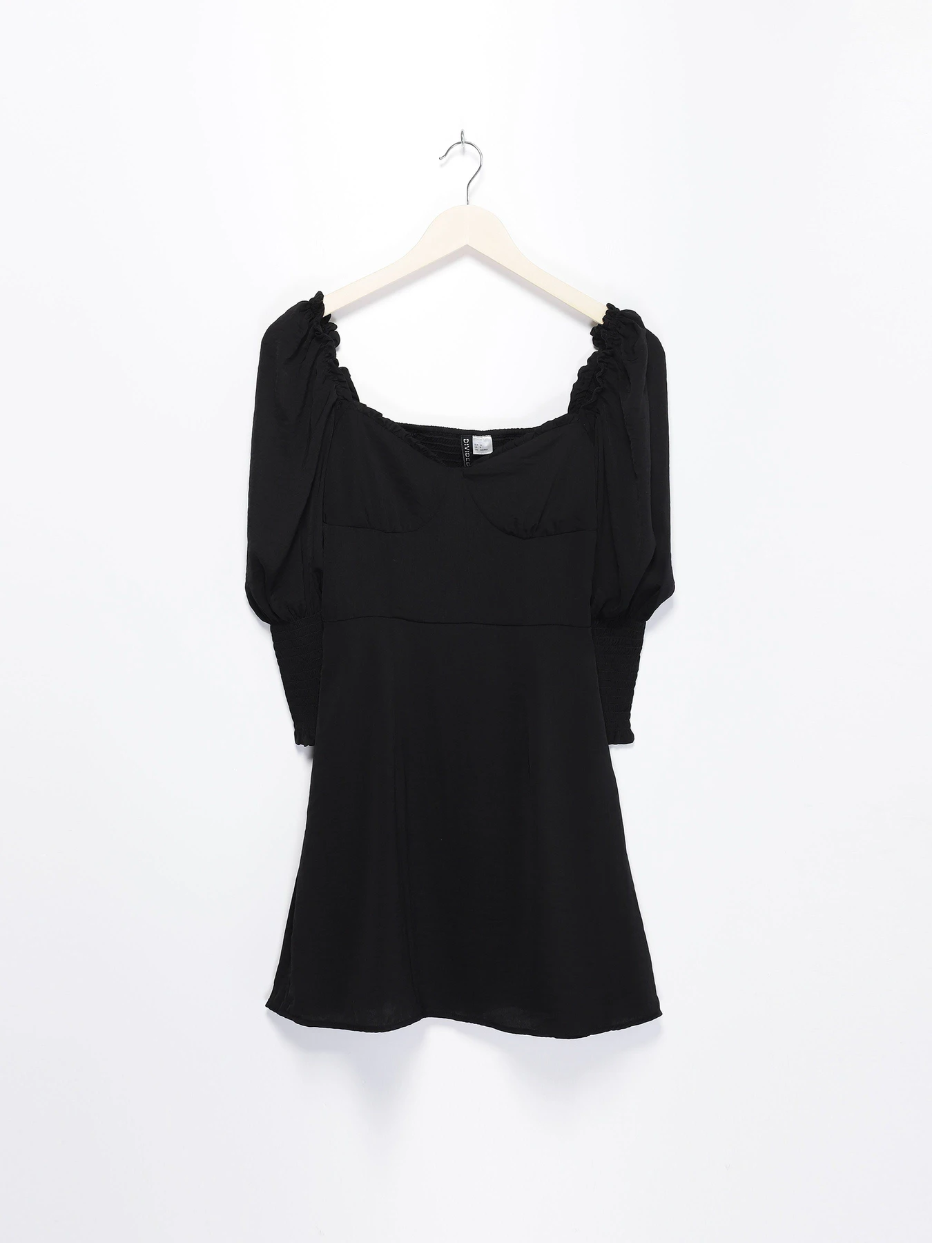 Платья H&M модель 0932888_чорний Платья H&M модель 0932888_чорний Фото