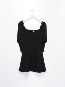 Платья H&M модель 0932888_чорний Фото