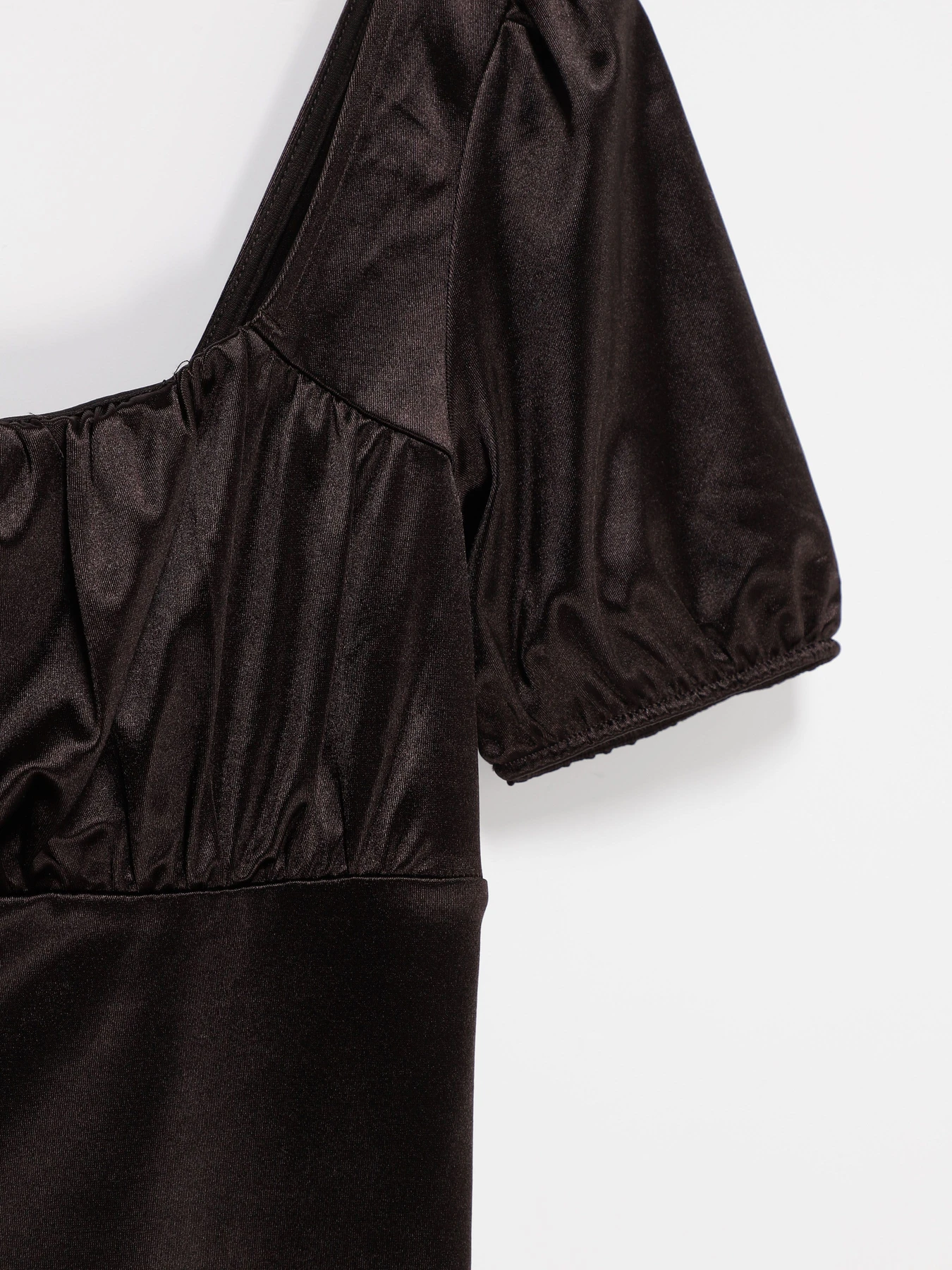 Платья H&M модель 0943347_т.коричневий Фото