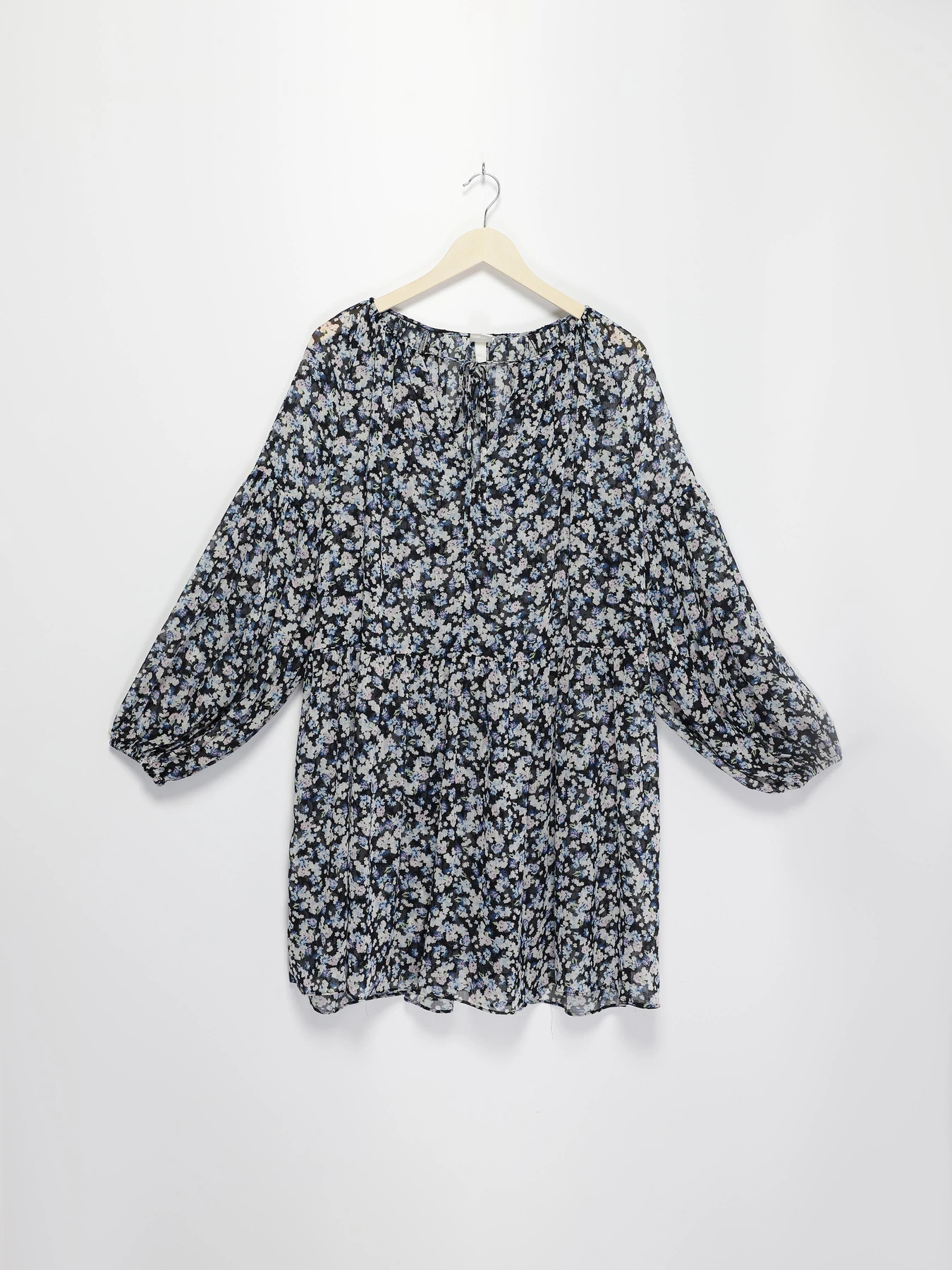 Платья H&M модель 0944607_комб. Платья H&M модель 0944607_комб. Фото