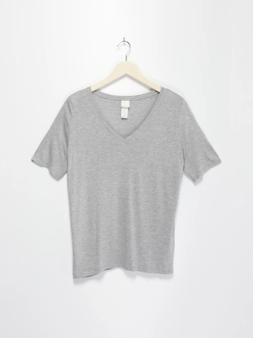 Футболки и поло H&M модель 0976661_сірий Фото