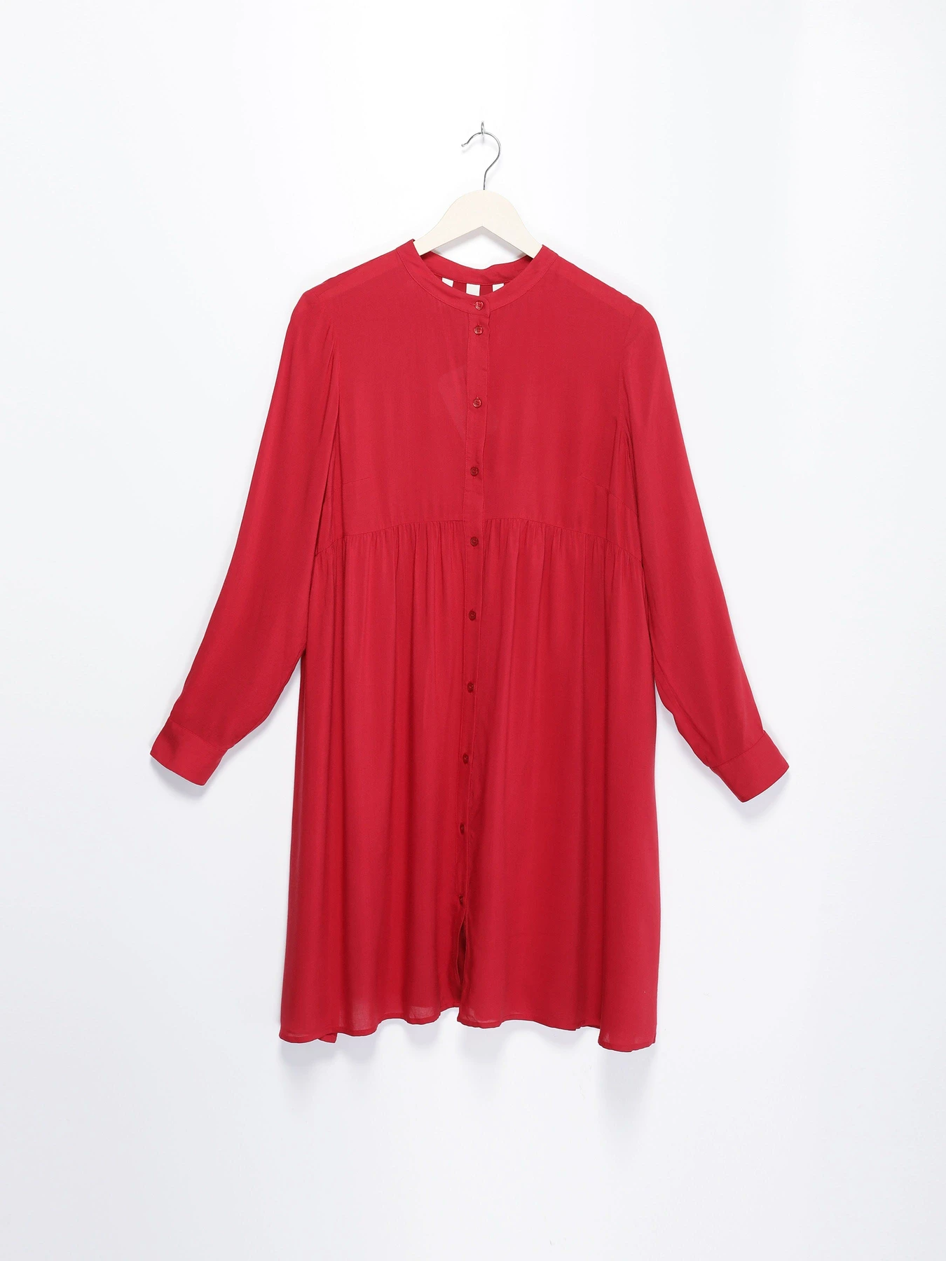Платья H&M модель 170802_червоний Платья H&M модель 170802_червоний Фото