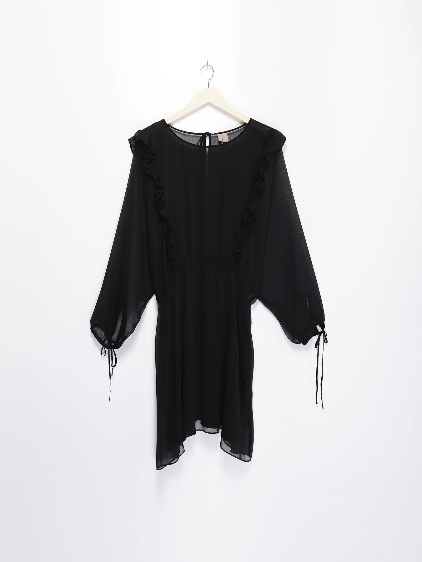 Платья H&M модель 1708110_чорний Фото