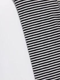 Брюки H&M модель 0327821_білий з т.синім Фото