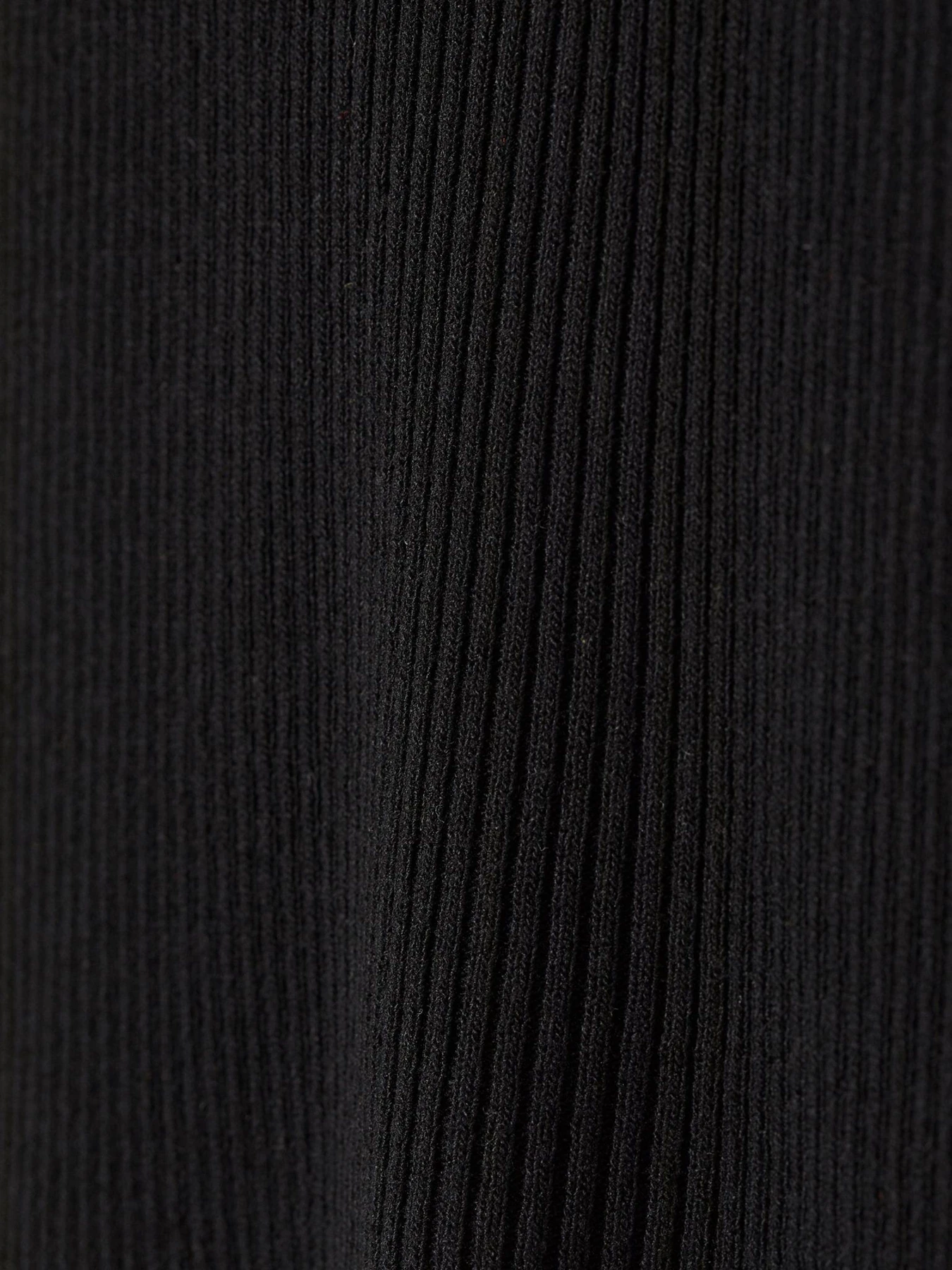 Свитры и кардиганы H&M модель 0779324_чорний Фото