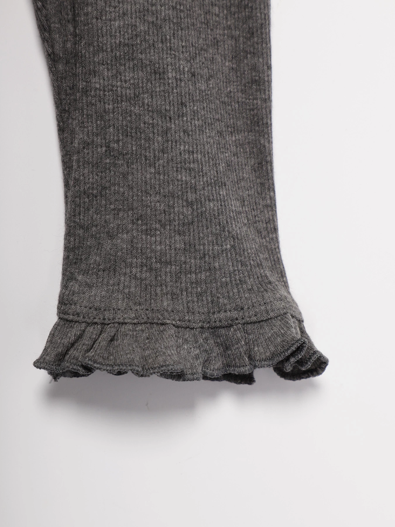 Брюки H&M модель 05845190_т.сірий Брюки H&M модель 05845190_т.сірий Фото