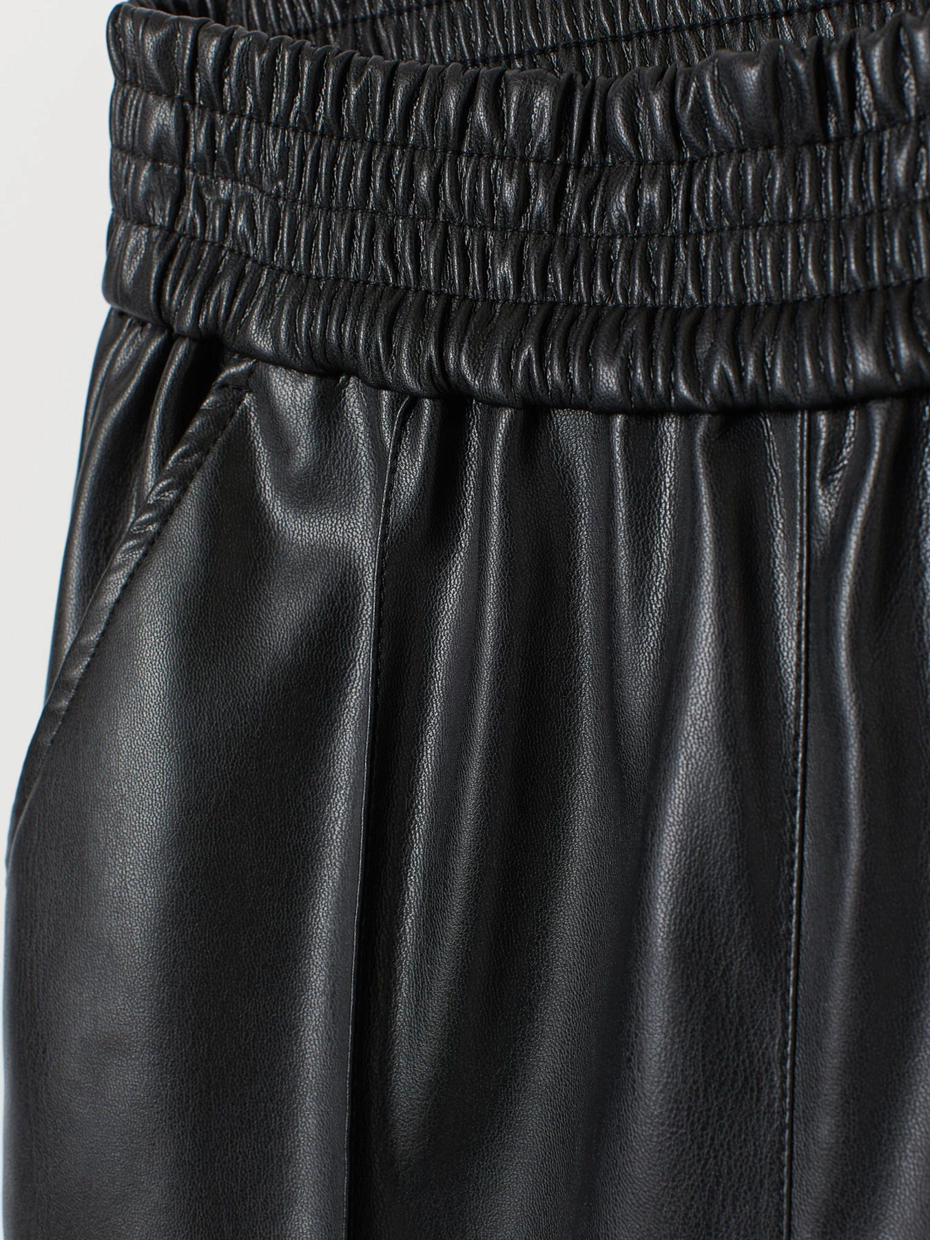 Брюки H&M модель 0796245_чорний Фото
