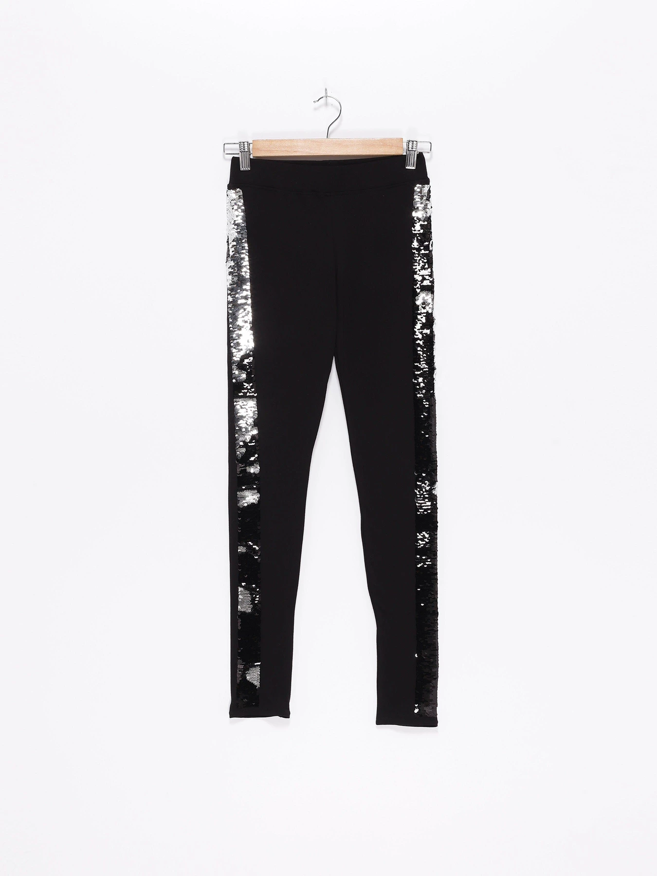 Брюки H&M модель 06571651_чорний Фото