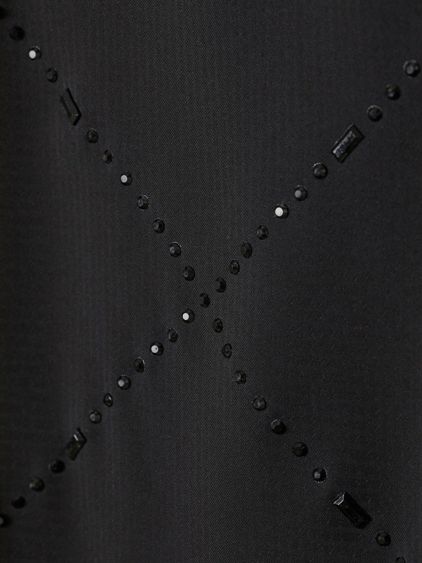 Юбки H&M модель 0804680_чорний Юбки H&M модель 0804680_чорний Фото