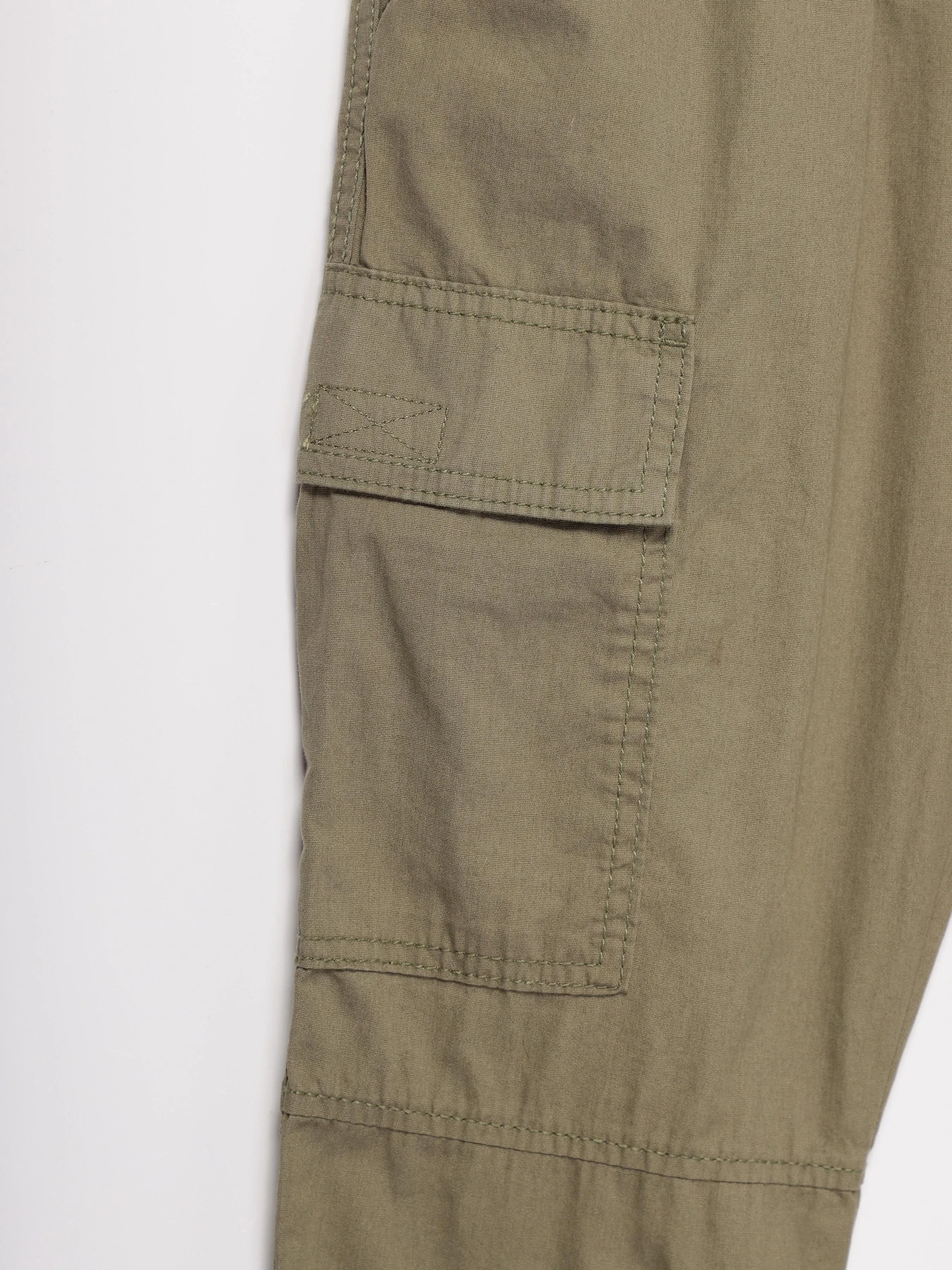Брюки H&M модель 0866265_хакі Фото