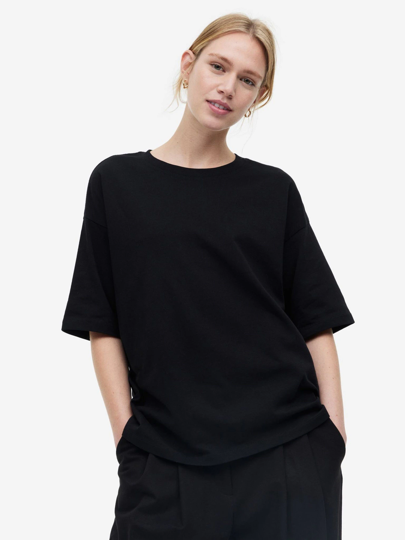 Футболки и поло H&M модель 0972246_чорний Фото