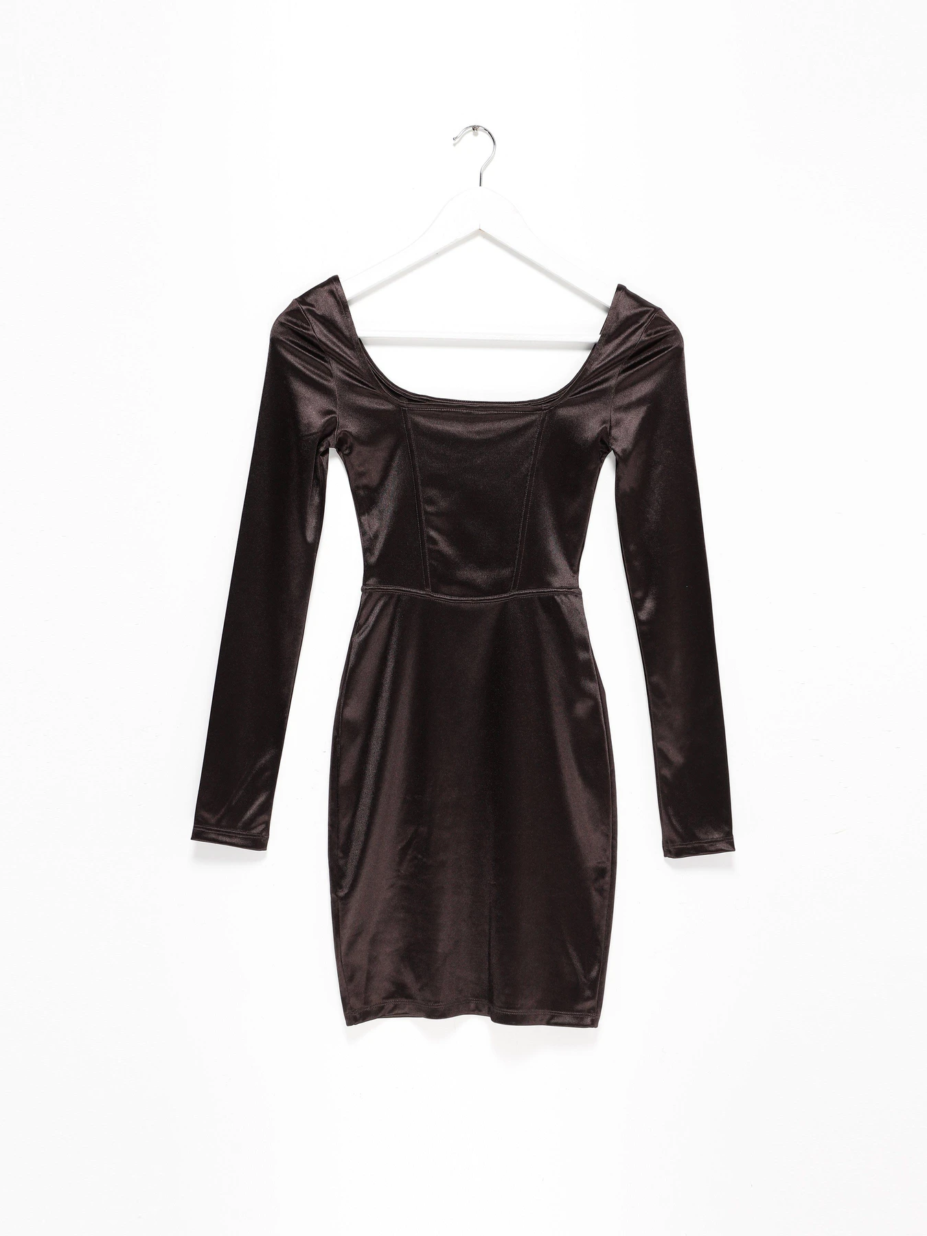 Платья H&M модель 0921448_т.коричневий Платья H&M модель 0921448_т.коричневий Фото