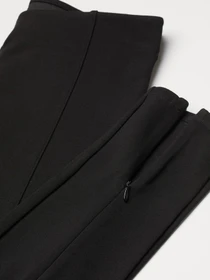 Брюки H&M модель 0945619_чорний Фото