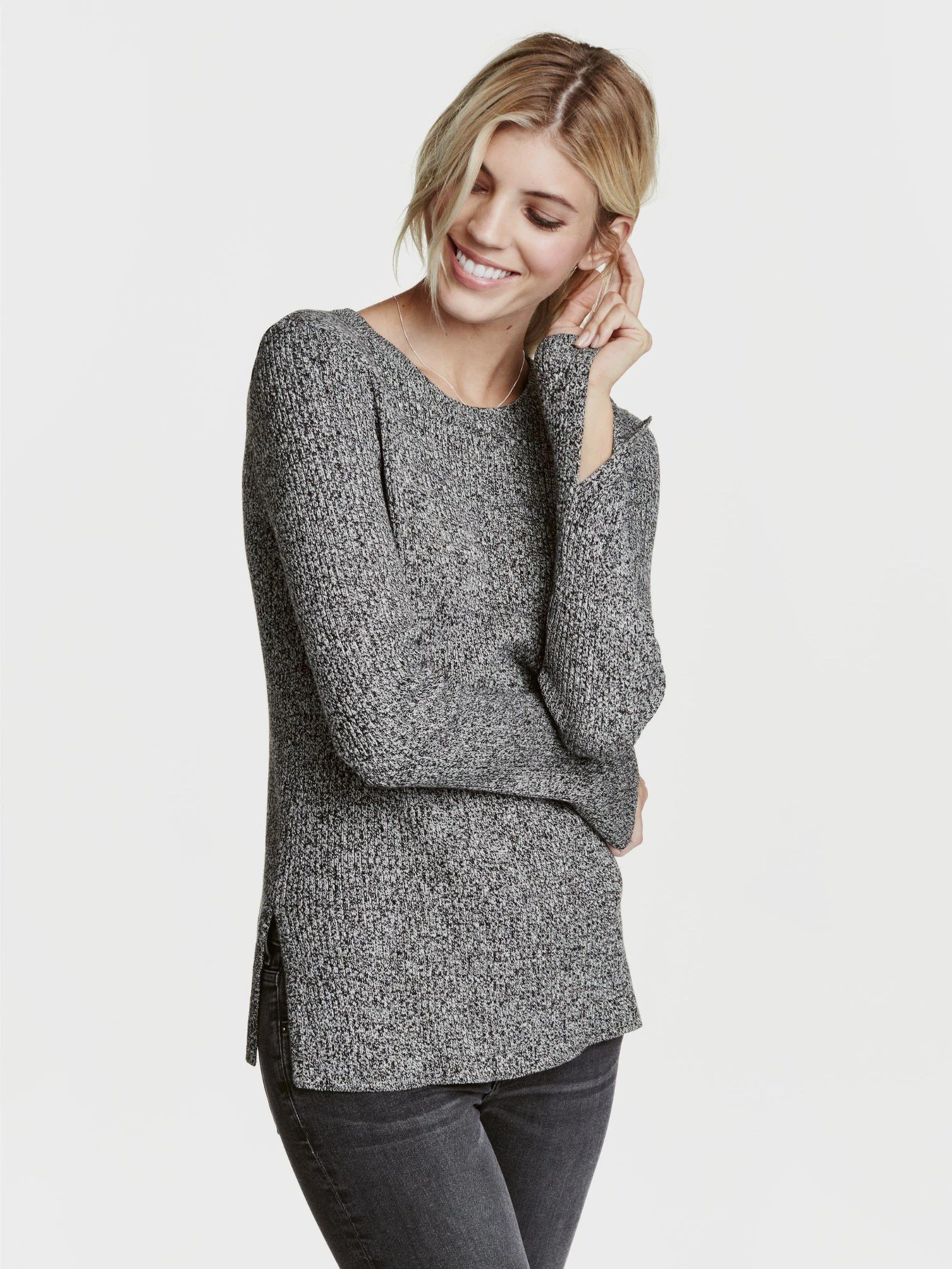 Свитры и кардиганы H&M модель 0390157_чорний комб. Фото