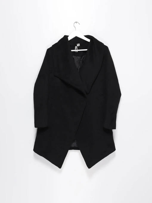 Пальто и плащи H&M модель 0300908_чорний Фото