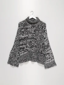 Свитры и кардиганы H&M модель 0419448_чорний з білим Фото