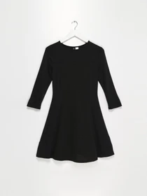 Платья H&M модель 0433252_чорний Фото