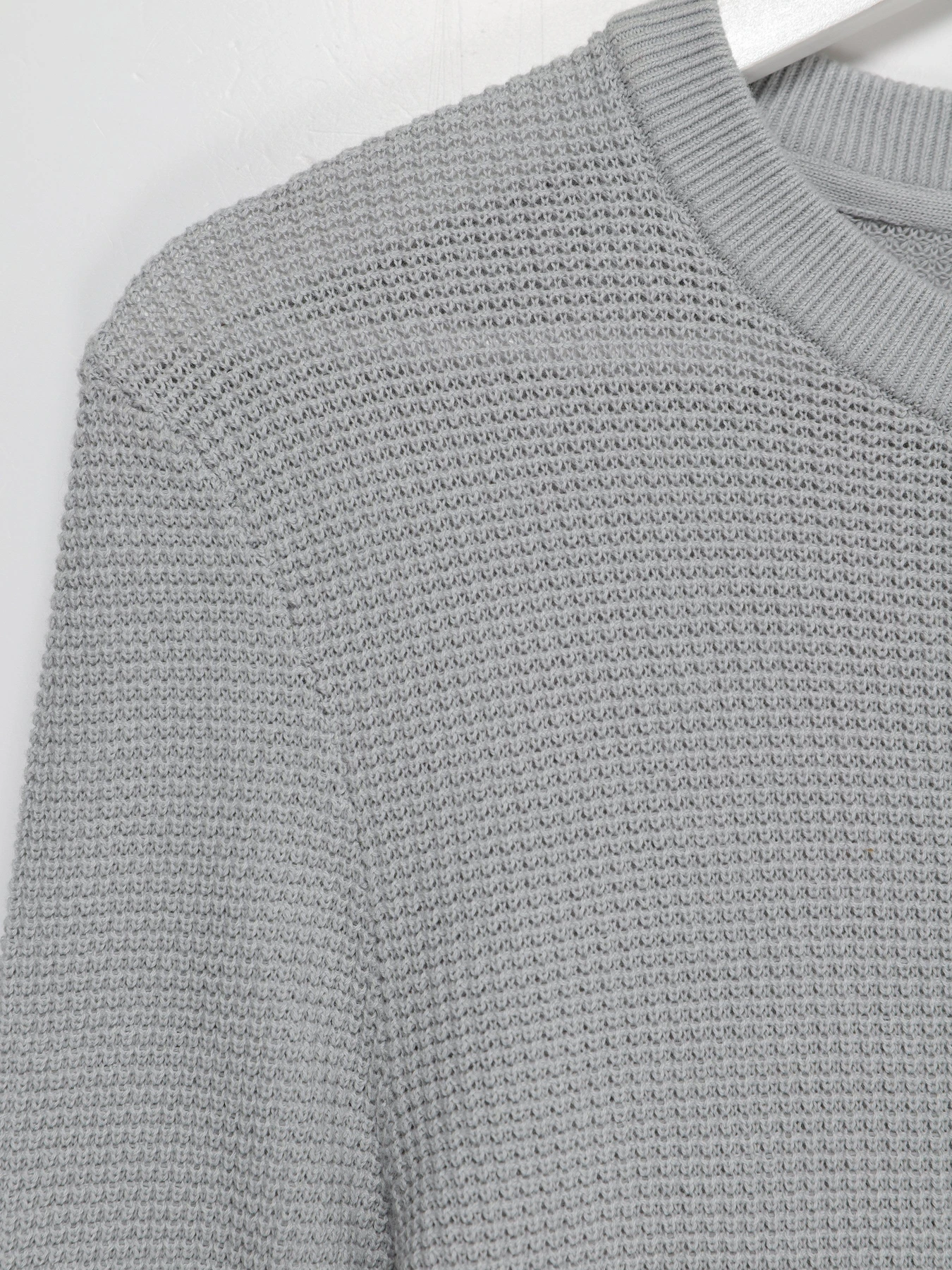 Светри та кардигани H&M модель 0438866_сірий Фото