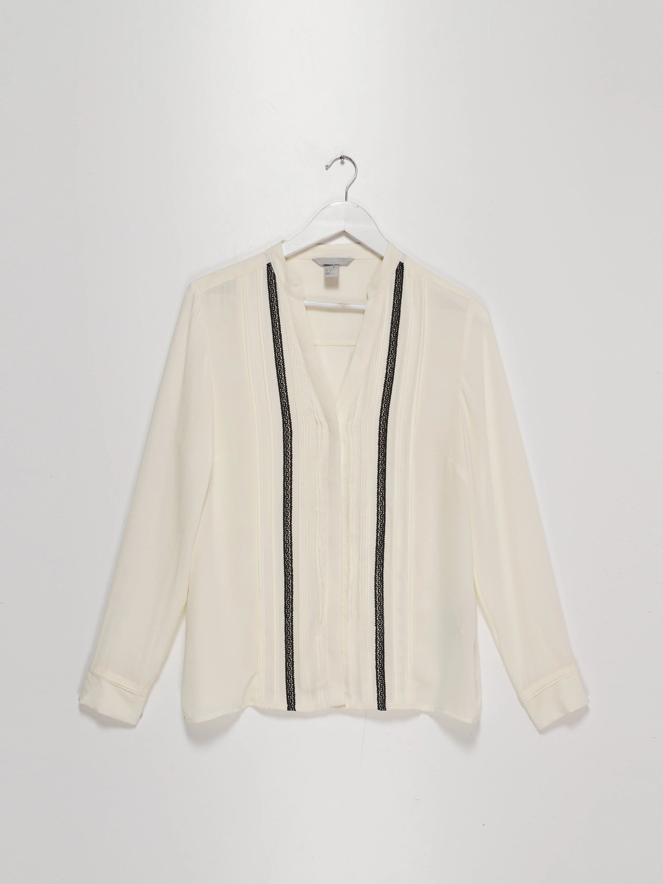 Сорочки H&M модель 0502656_молочний Сорочки H&M модель 0502656_молочний Фото