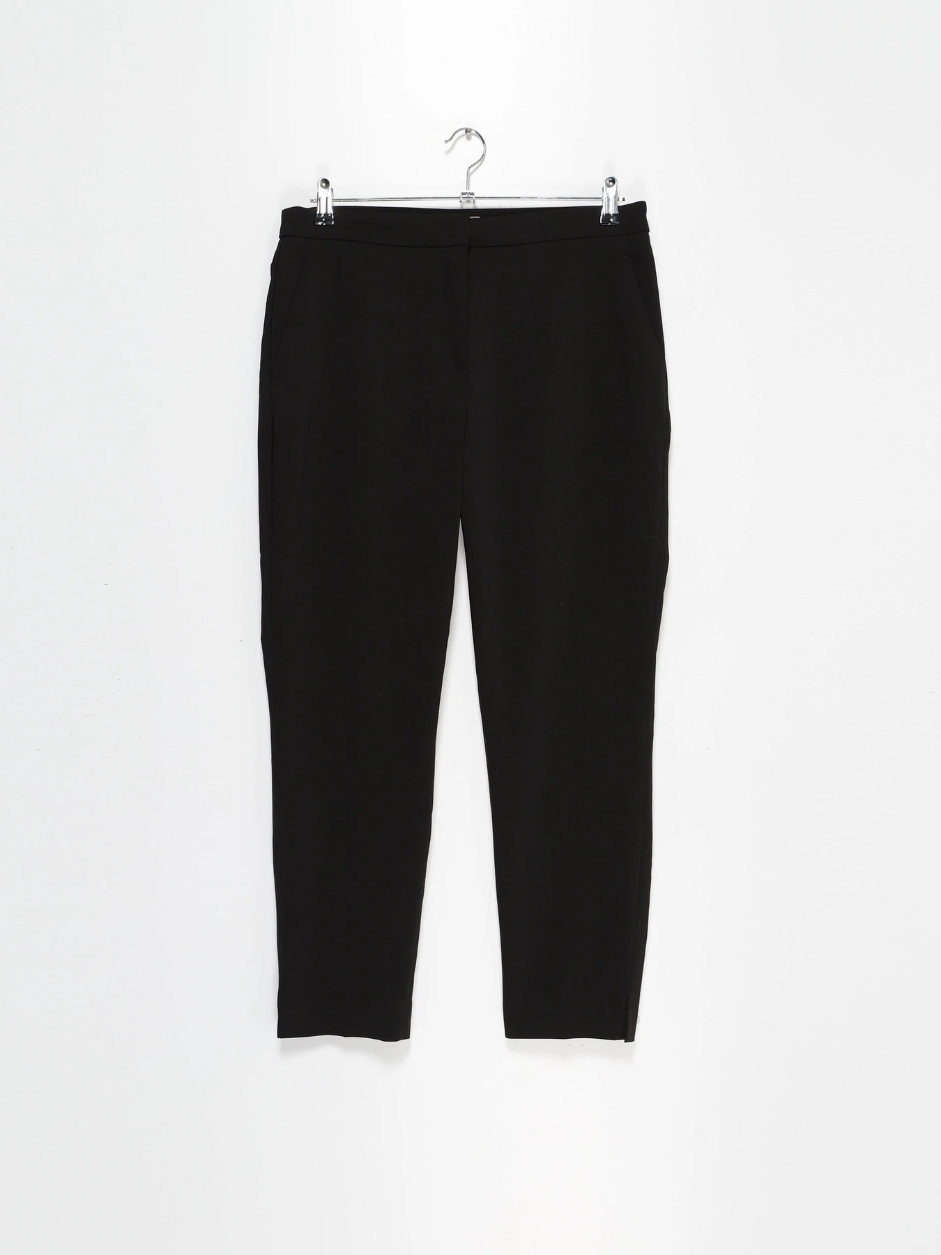Штани H&M модель 0568808_чорний Штани H&M модель 0568808_чорний Фото