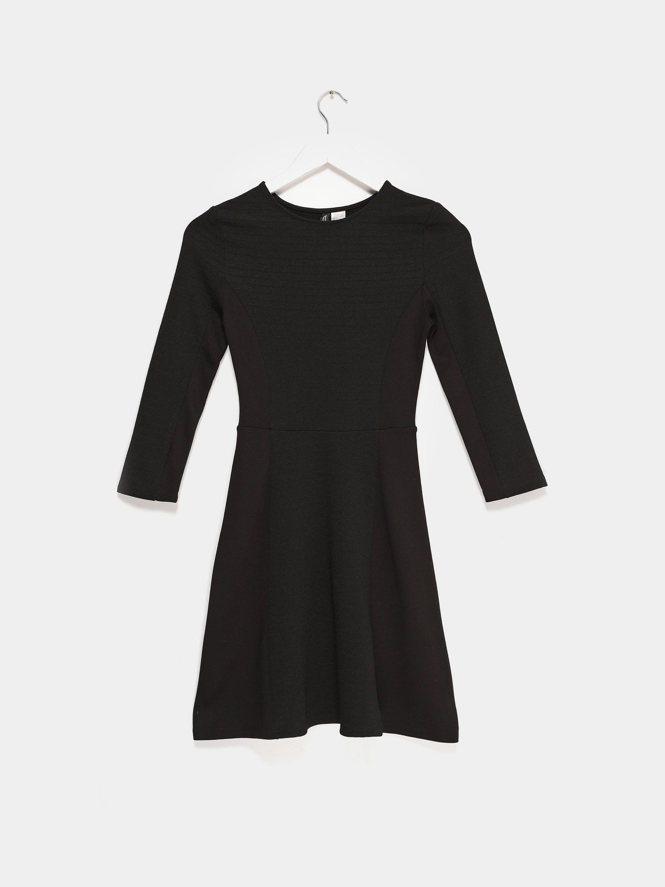 Платья H&M модель 0578430_чорний Фото
