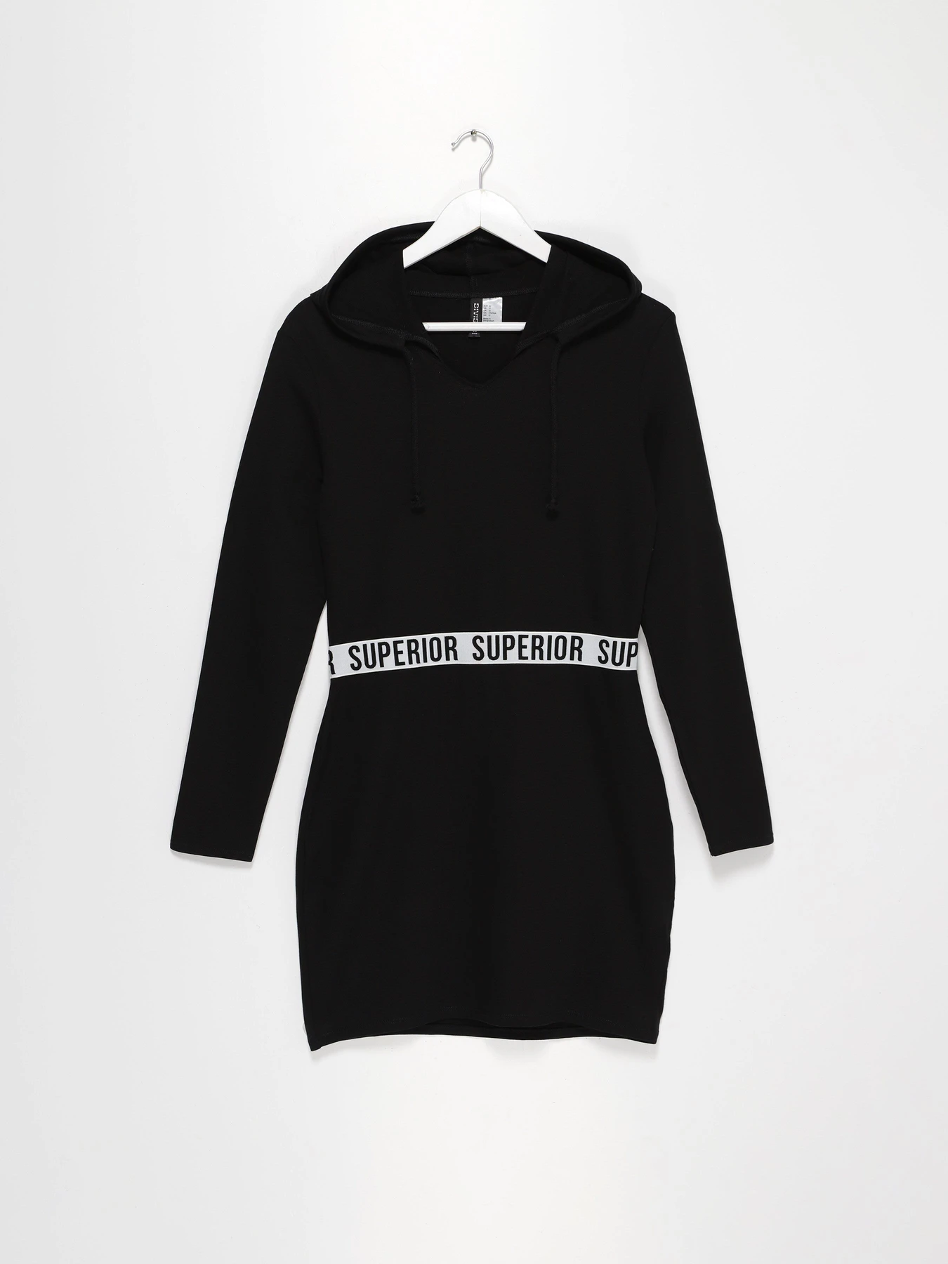 Платья H&M модель 0604967_чорний з білим Фото