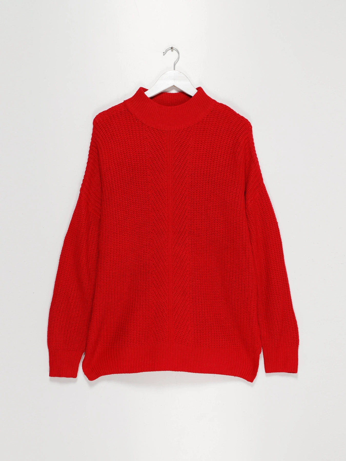 Светри та кардигани H&M модель 0672748_червоний Фото