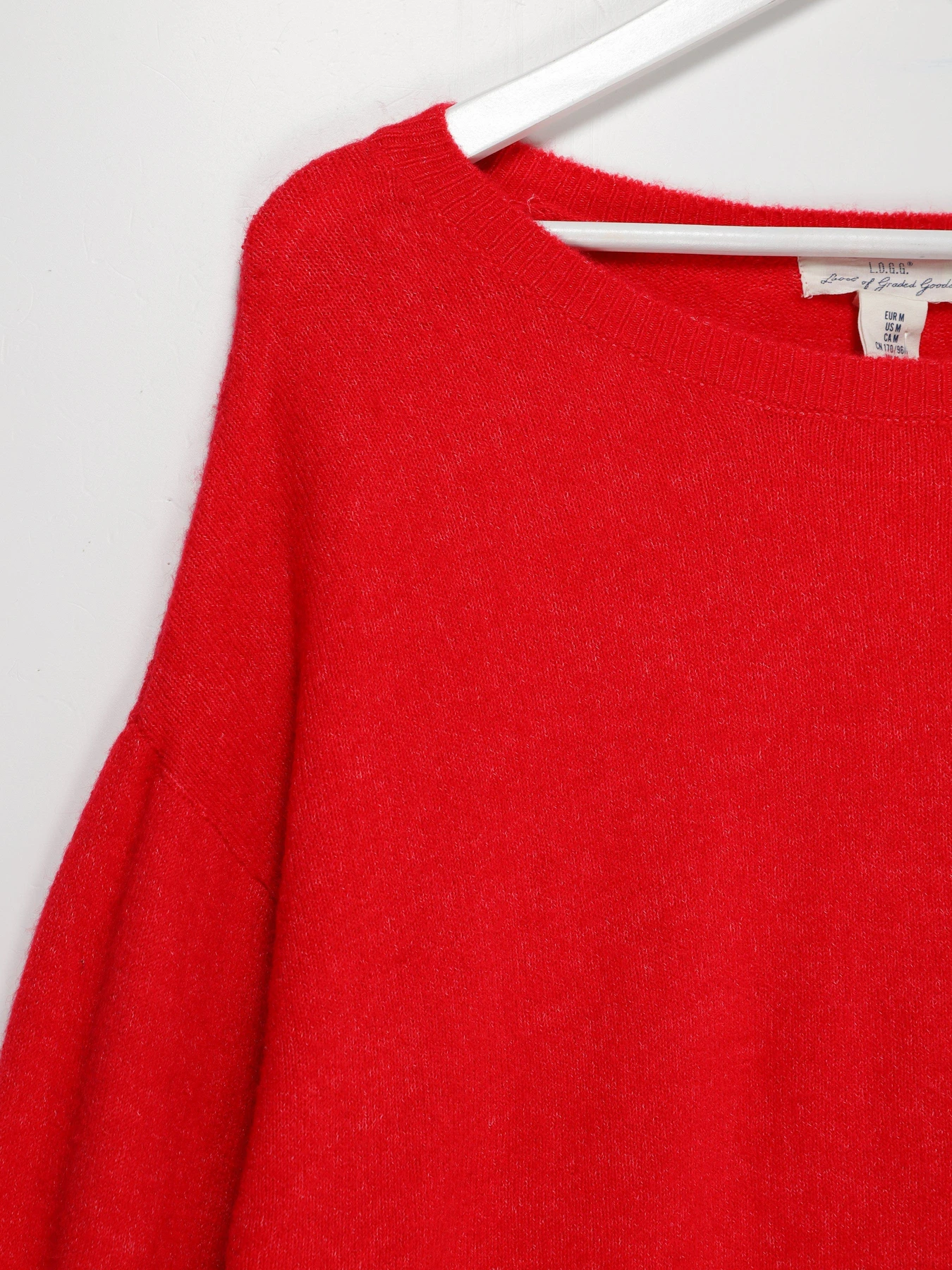 Светри та кардигани H&M модель 0677219_червоний Фото