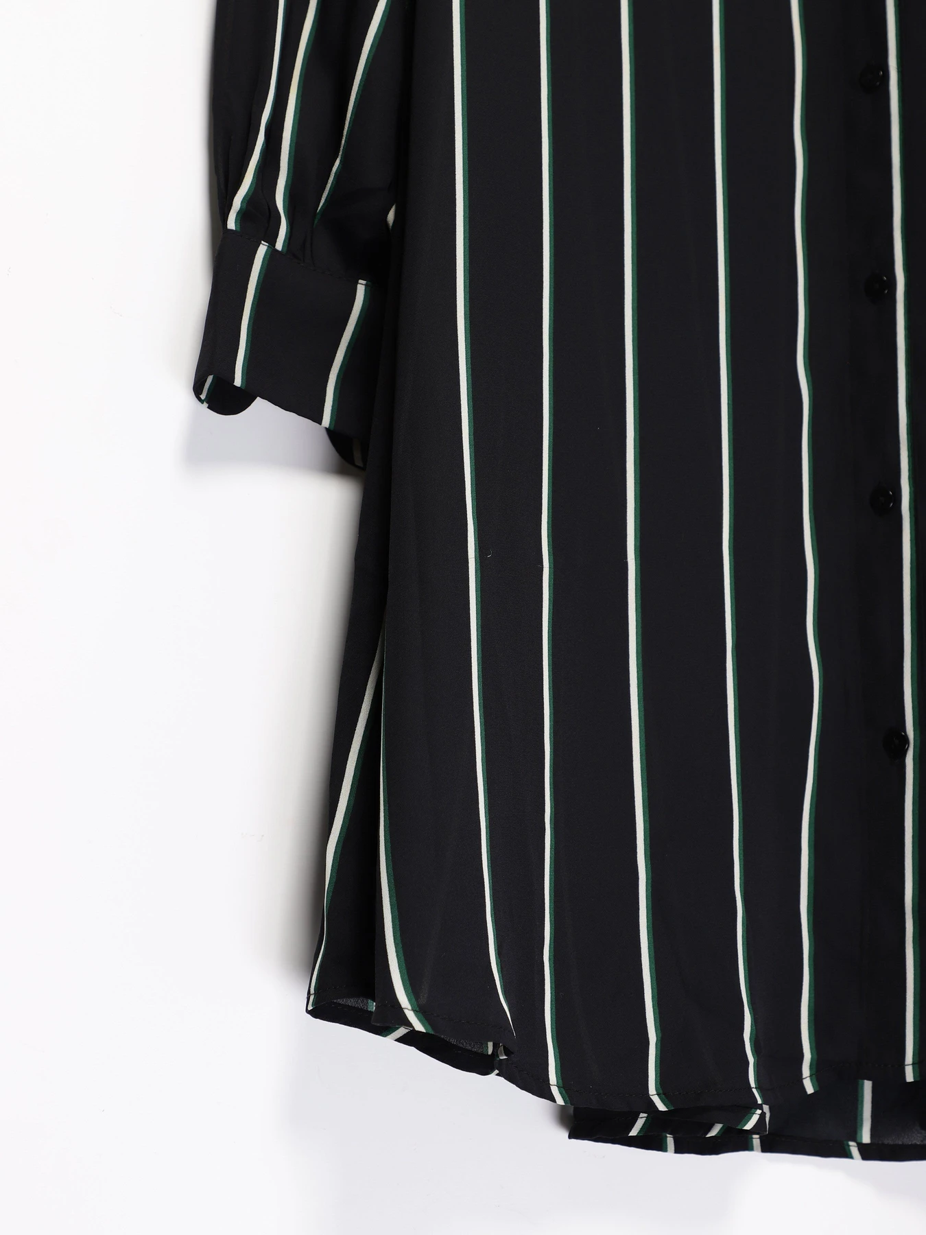 Сукні H&M модель 0685848_чорний комб. Сукні H&M модель 0685848_чорний комб. Фото